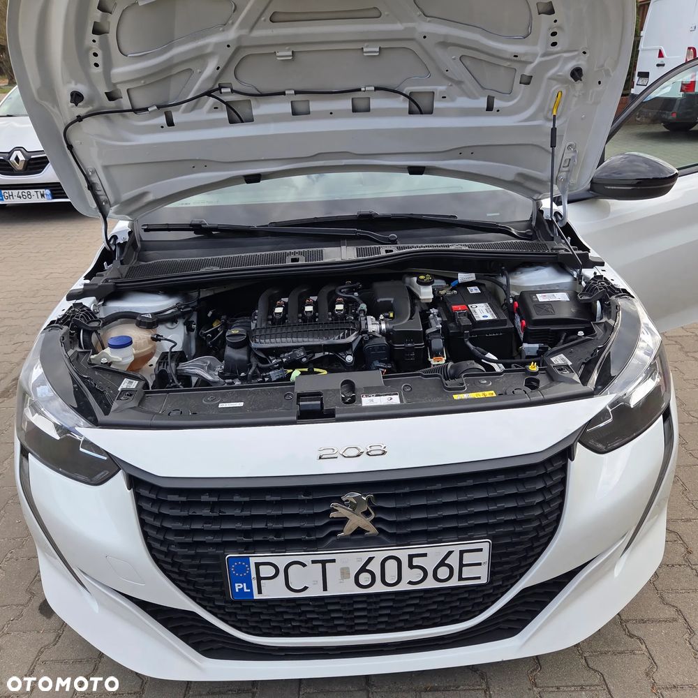 Peugeot 208 - 6