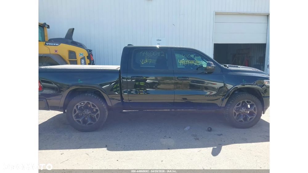 Dodge RAM - 4