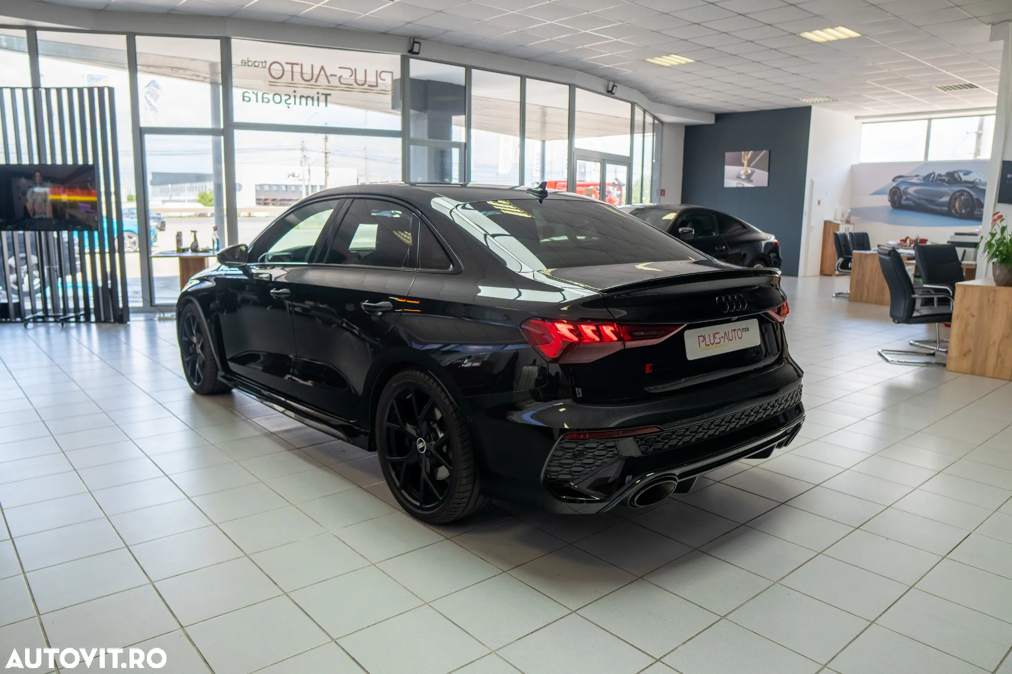 Audi RS3 TFSI quattro S tronic - 24