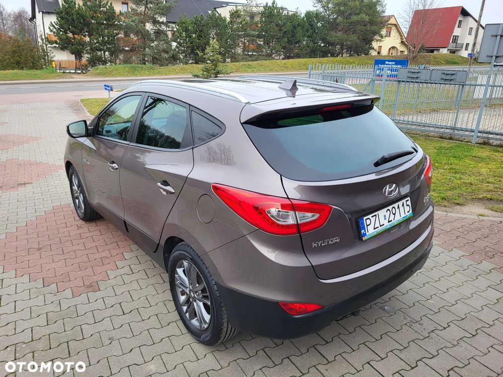 Hyundai ix35 blue 1.6 2WD Finale Gold - 11