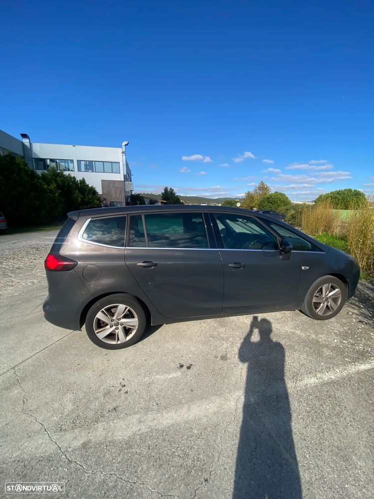 Opel Zafira 1.6 CDTi Executive - 4