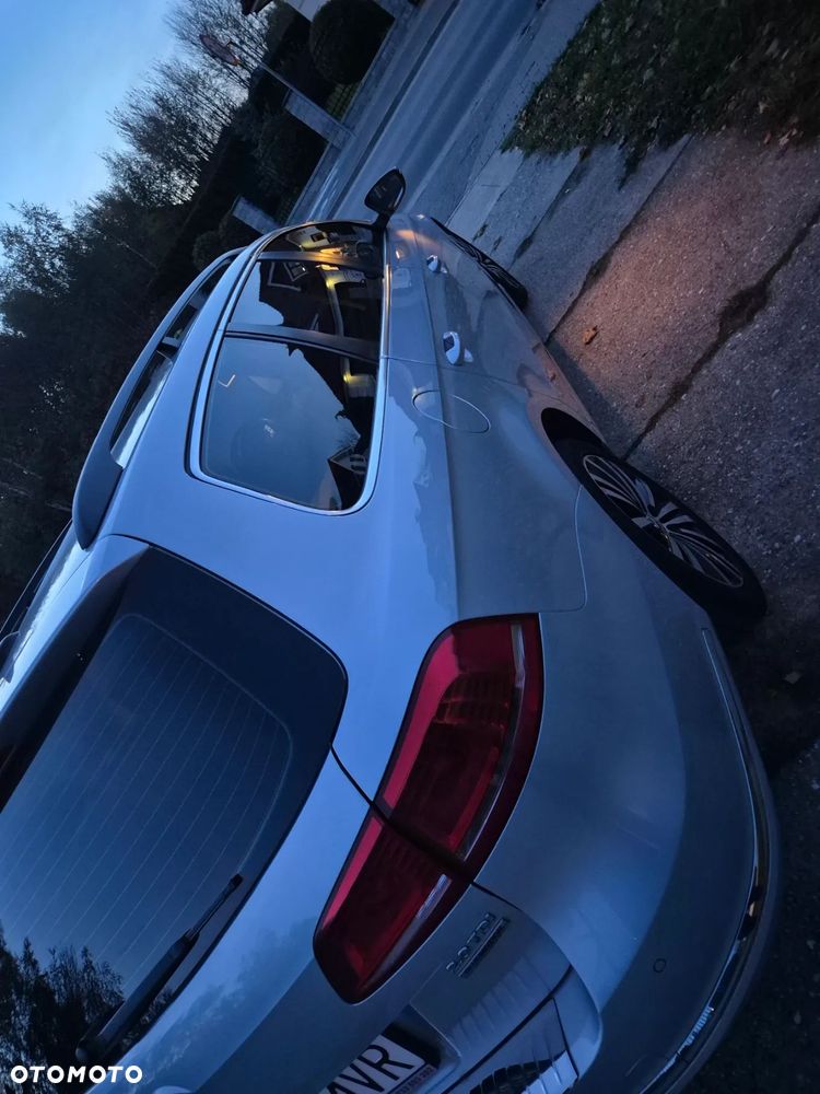 Volkswagen Passat - 20