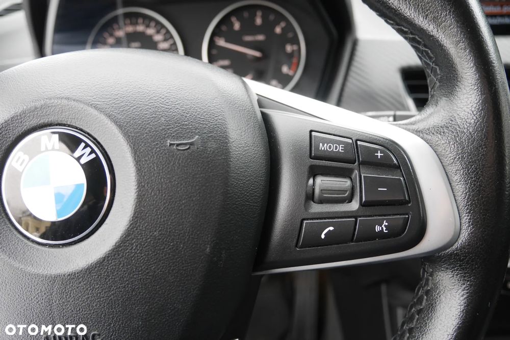 BMW X1 xDrive25d Advantage sport - 19