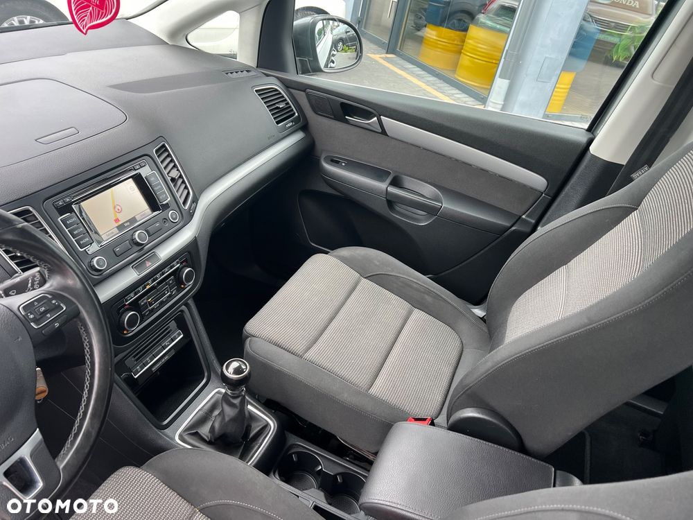 Volkswagen Sharan 2.0 TDI Comfortline - 12