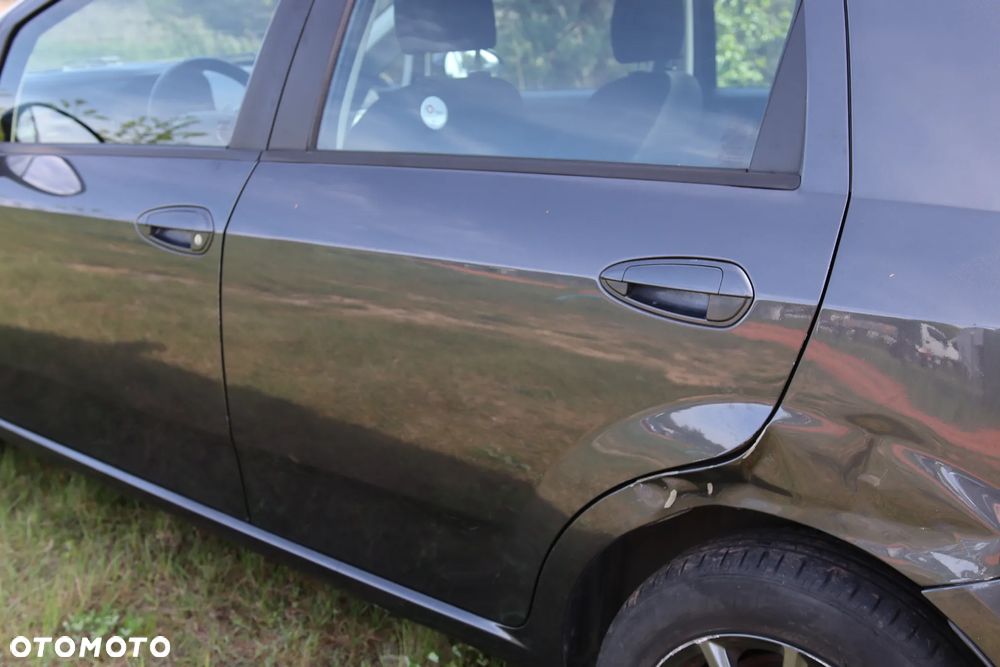 Fiat Grande Punto - 13