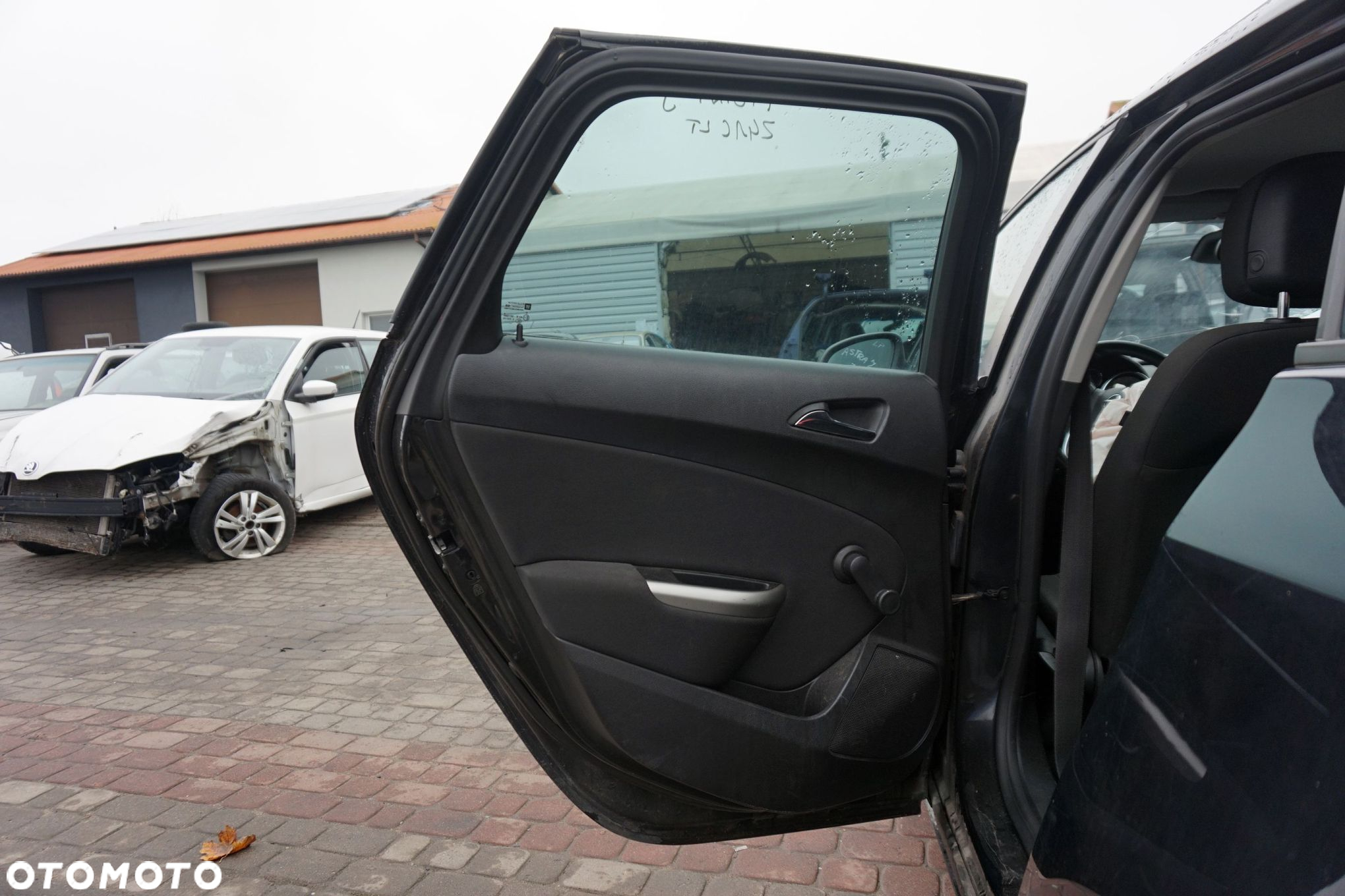 DRZWI TYLNE LEWE ASTRA IV J KOMBI Z41C  CZARNY OPEL 2009-2015 - 10