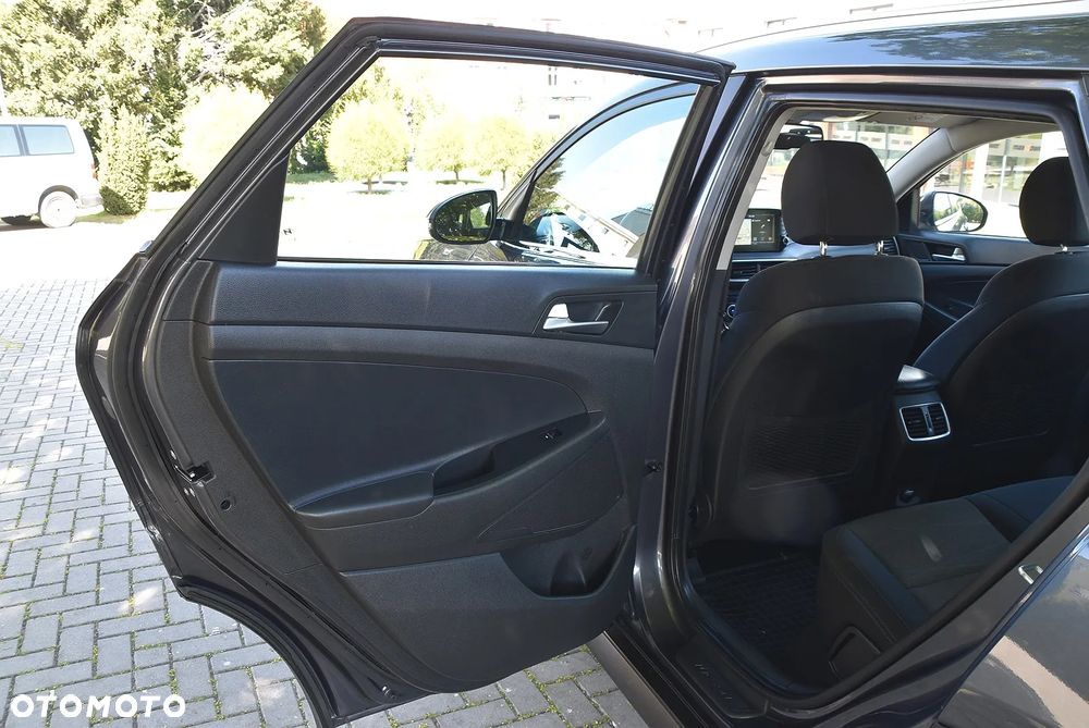 Hyundai Tucson blue 1.6 CRDi 2WD Select - 18