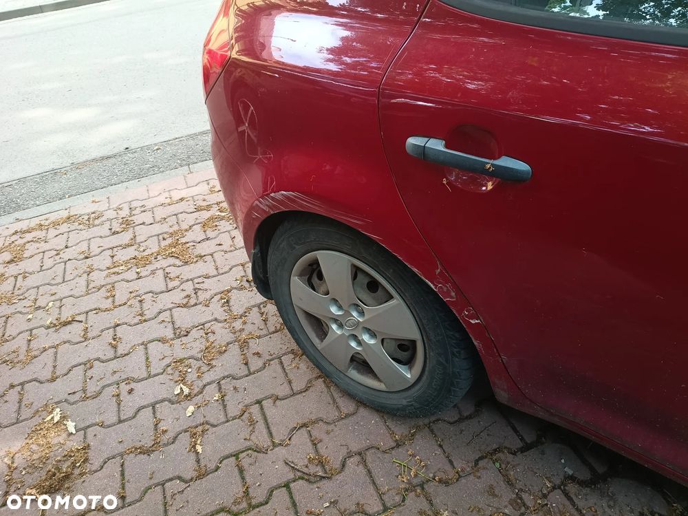 Kia Ceed 1.4 Comfort + - 6