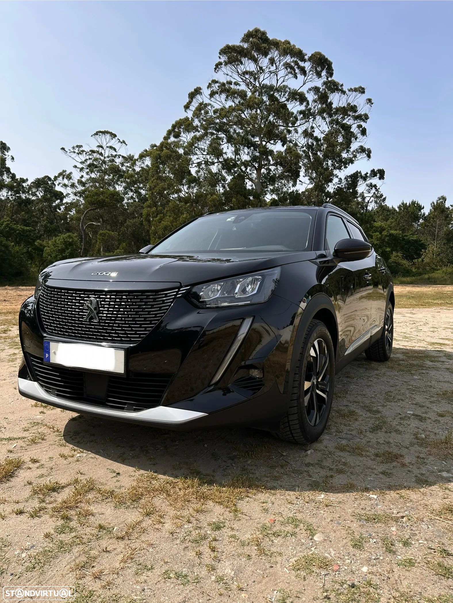 Peugeot 2008 1.2 PureTech Allure - 1