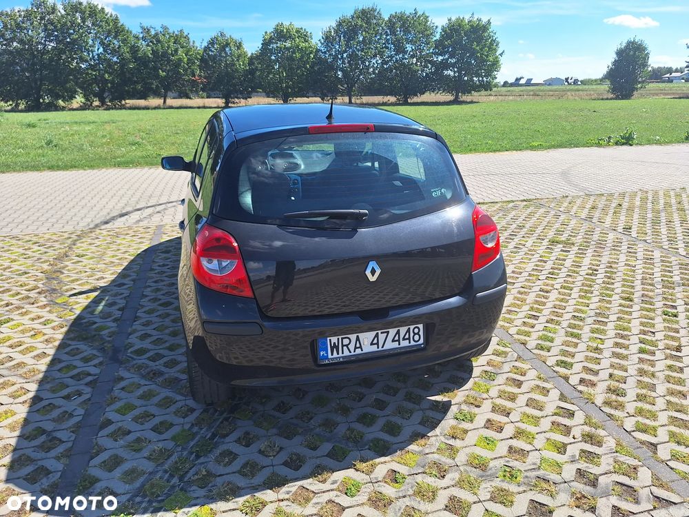 Renault Clio - 3