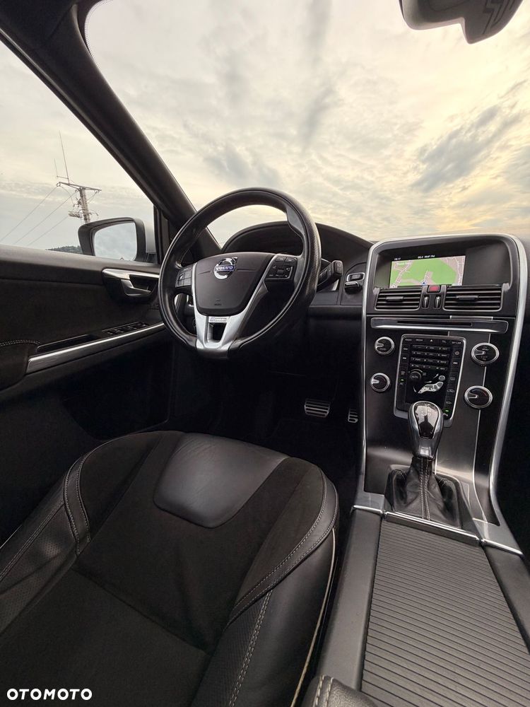 Volvo XC 60 D4 Drive-E Summum - 9