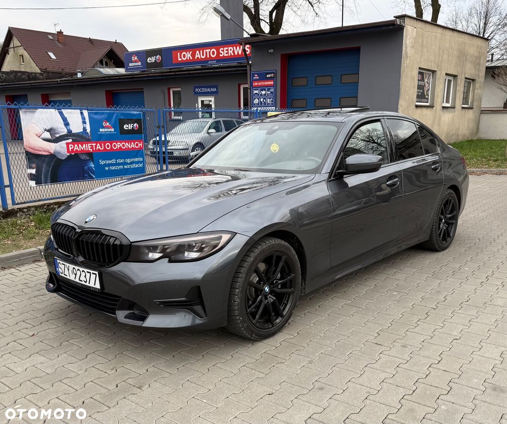 BMW Seria 3 330i - 4