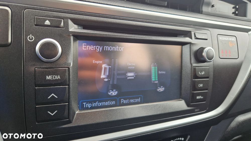 Toyota Auris - 15