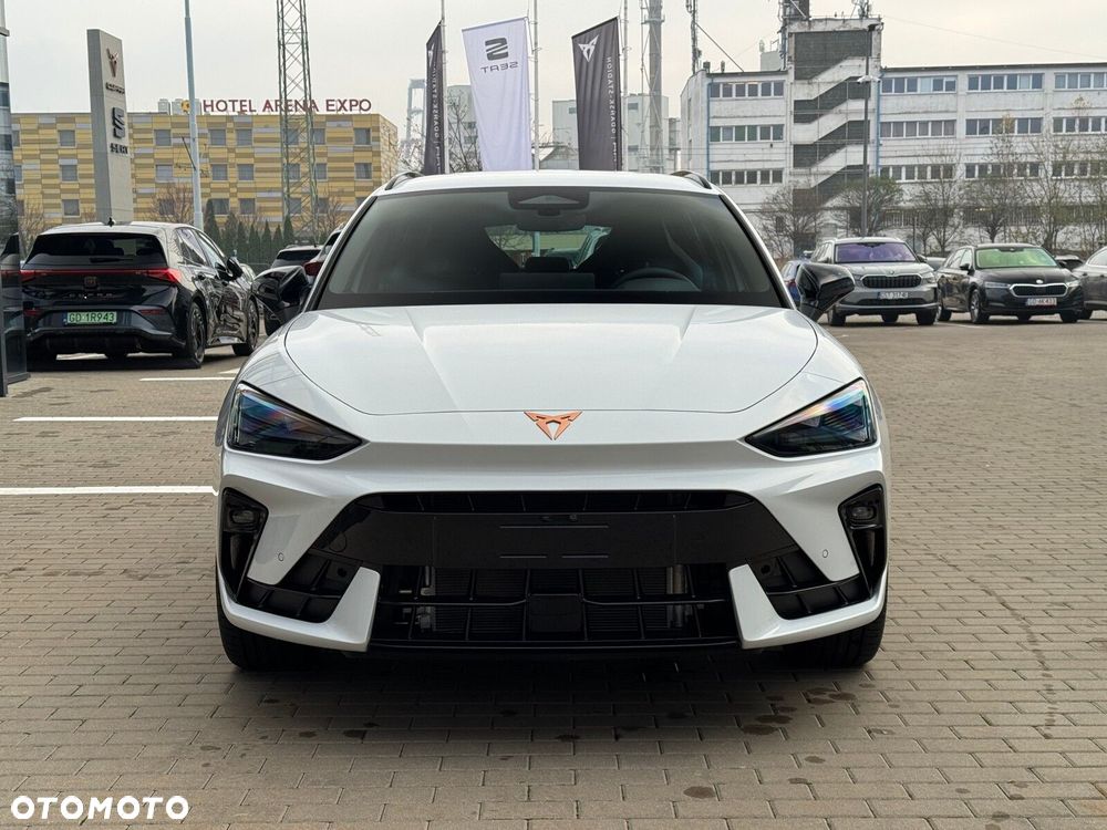 Cupra Leon Sportstourer - 2