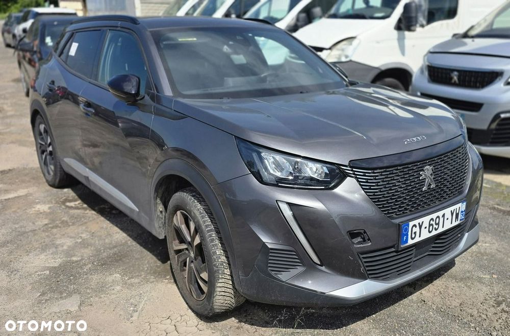 Peugeot 2008 - 4