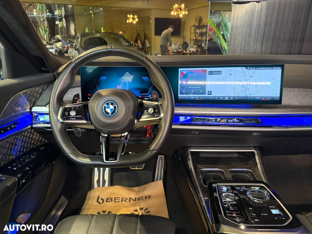 BMW M7 M760e xDrive AT PHEV - 20