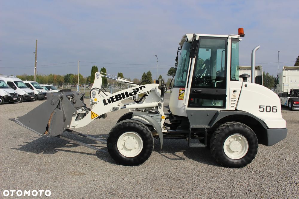 Liebherr L506 STEREO / ŁYŻKA / WIDŁY / SZYBKOZŁĄCZE / SPROWADZONA Z FRANCJI/ - 4