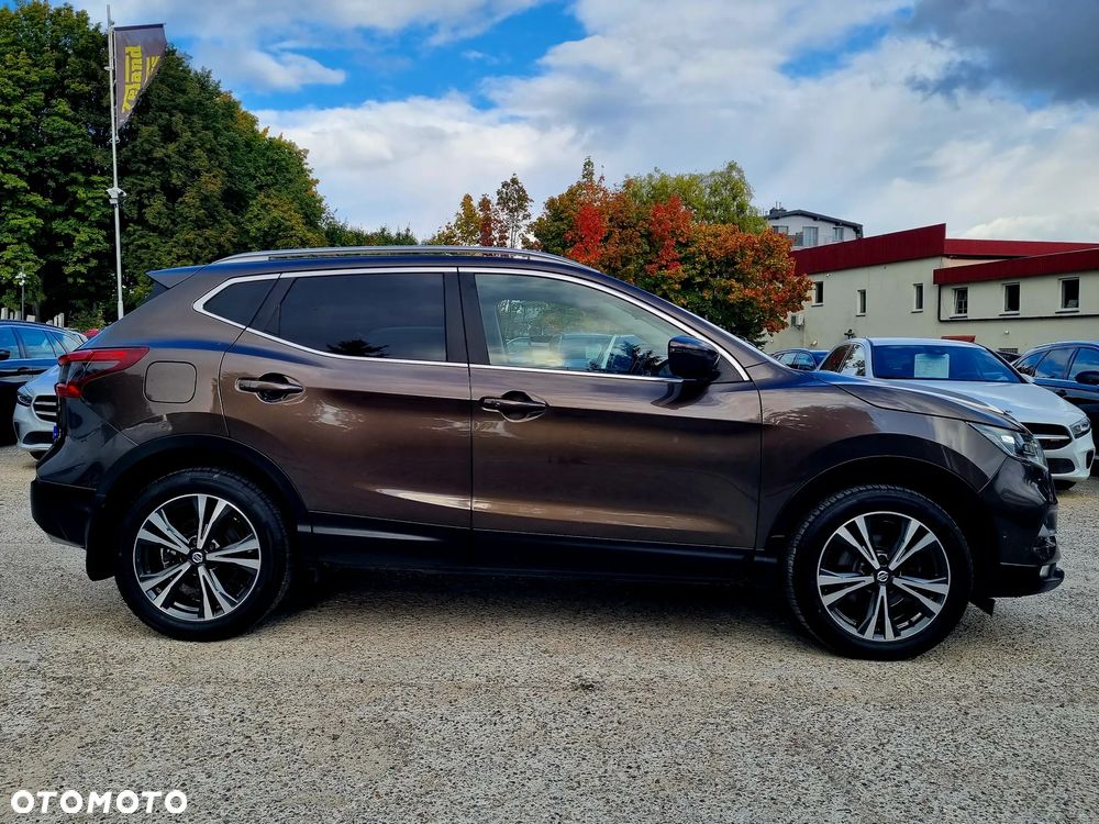 Nissan Qashqai 1.2 DIG-T Tekna Xtronic - 4