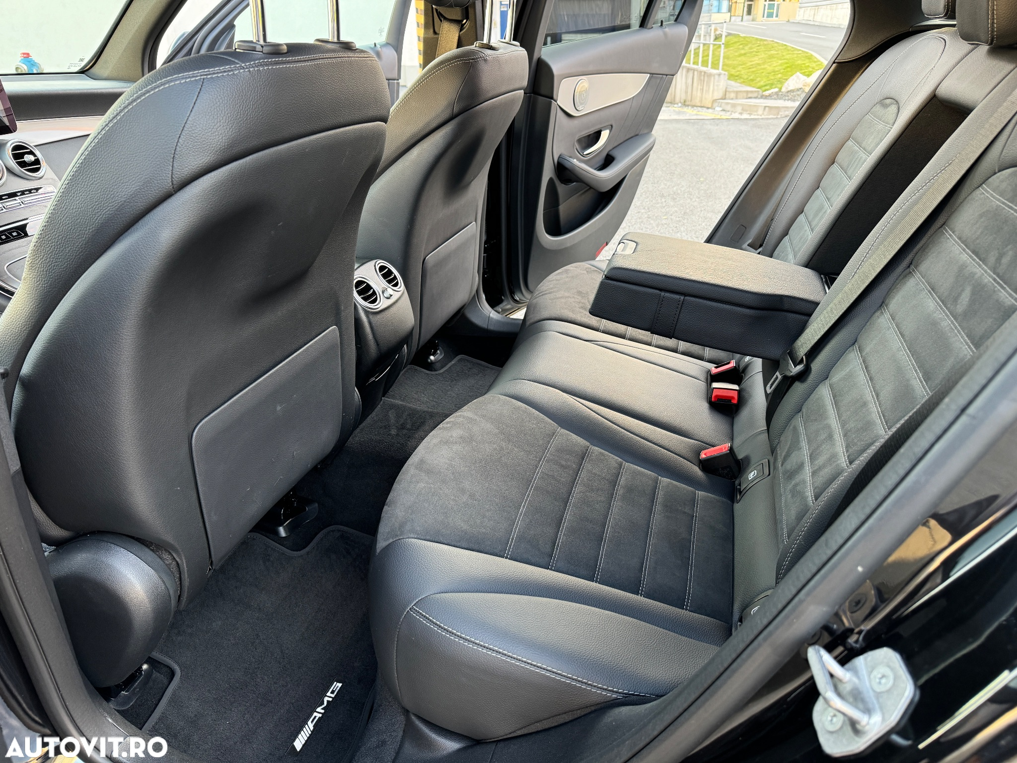 Mercedes-Benz GLC 220 d 4MATIC - 13