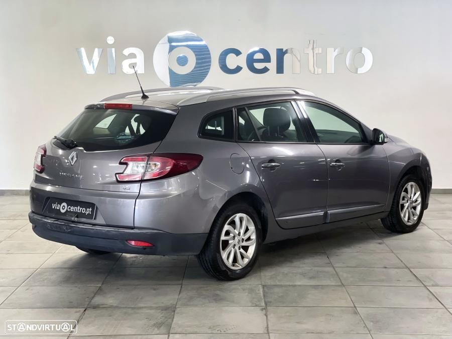 Renault Mégane Sport Tourer 1.5 dCi Dynamique CO2 Champion - 4