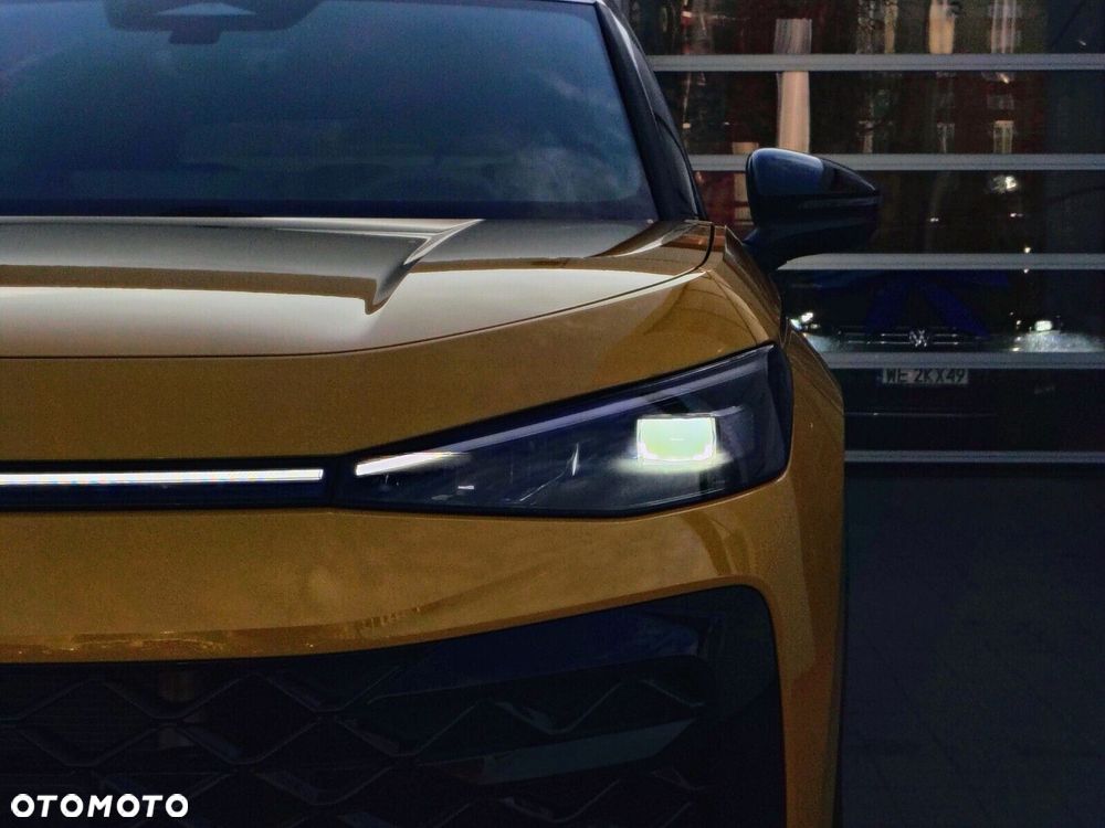 Volkswagen T-Roc 1.5 TSI R-Line DSG - 5