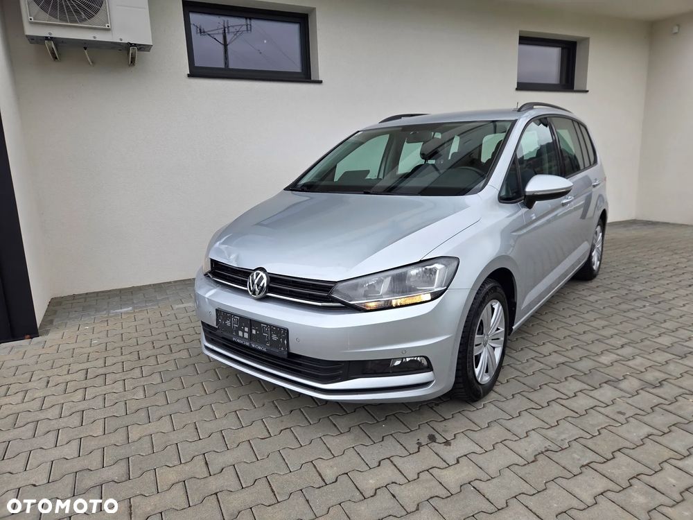 Volkswagen Touran - 2