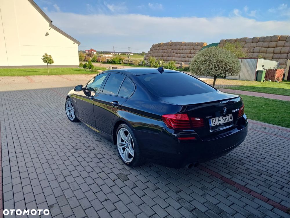 BMW Seria 5 530d xDrive - 5
