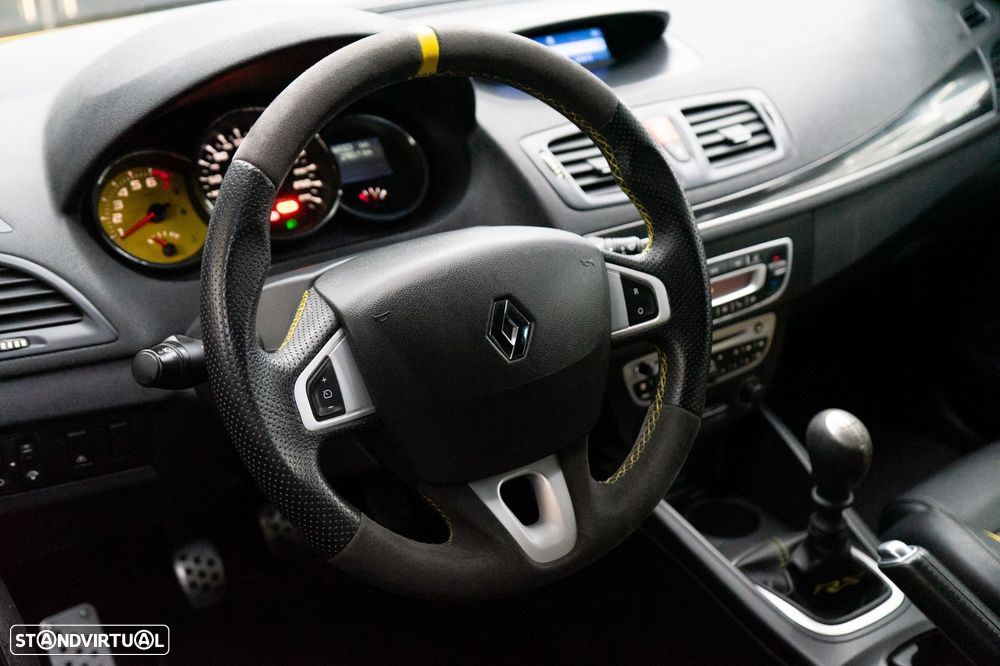 Renault Mégane Coupe 2.0 T 16V RS - 39