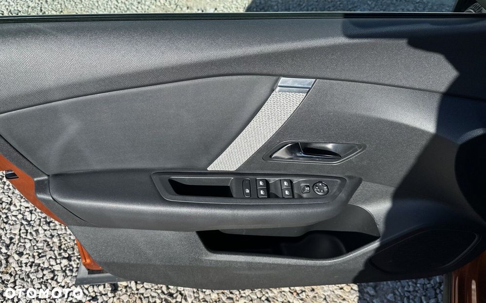 Citroën C4 1.2 PureTech Shine S&S EAT8 - 21