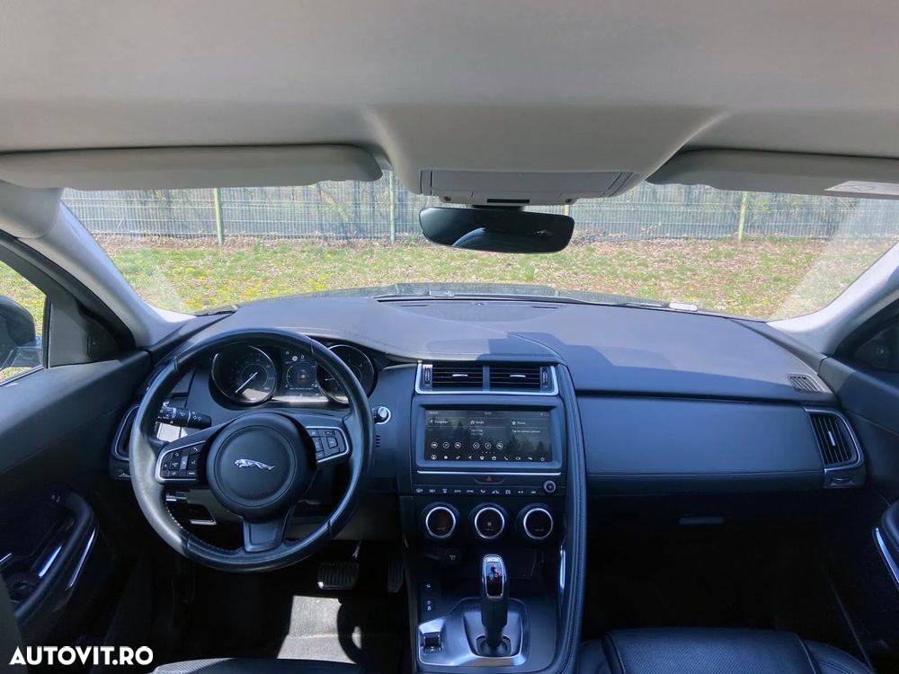 Jaguar E-Pace D150 AWD SE - 24