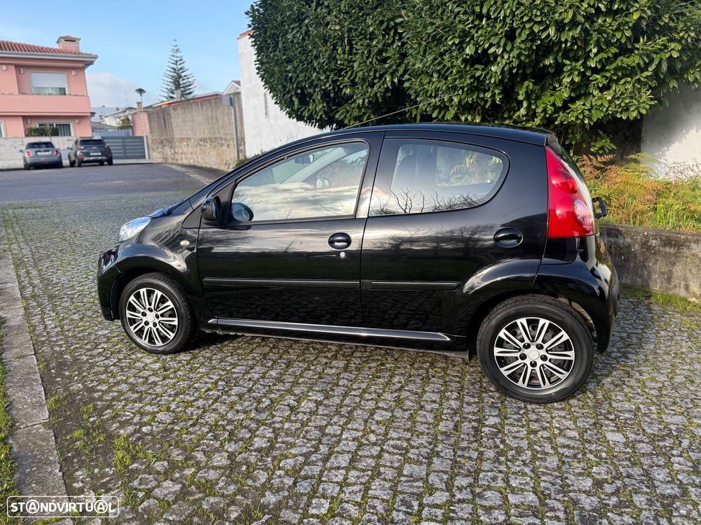 Peugeot 107 1.0 Black&Silver - 4