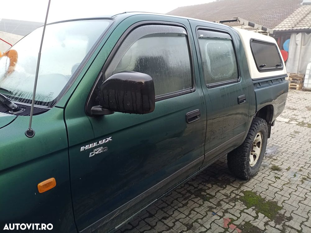 Toyota Hilux 4x4 Double Cab - 4