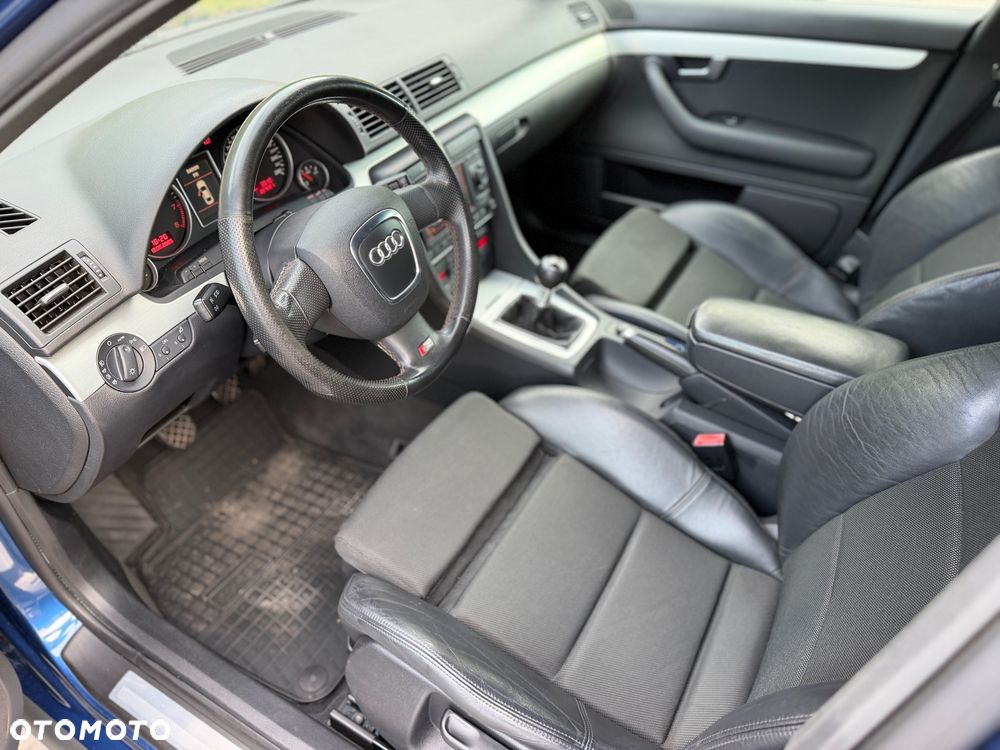 Audi A4 Avant - 19