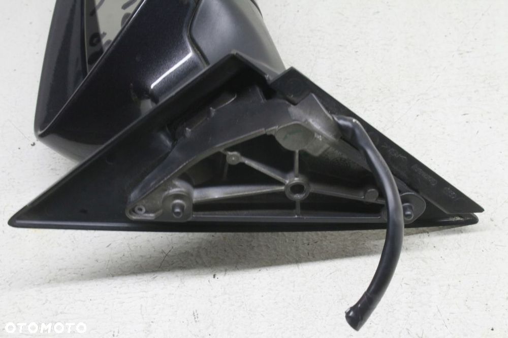 lusterko prawe Audi A3 8P 9 PIN - 4