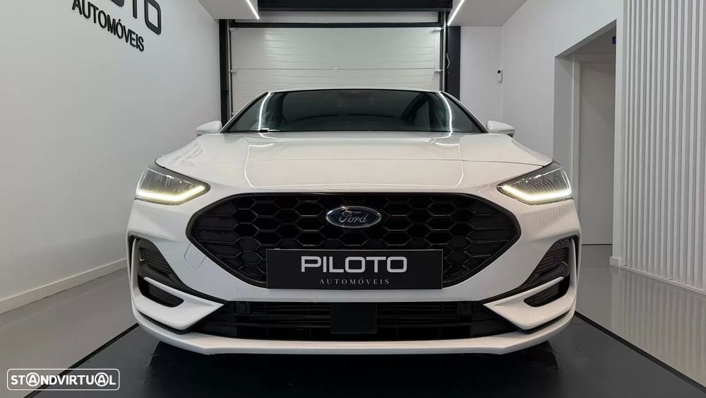 Ford Focus 1.0 EcoBoost MHEV ST-Line - 3