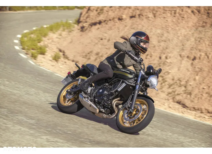 Kawasaki Z 650 RS - 11