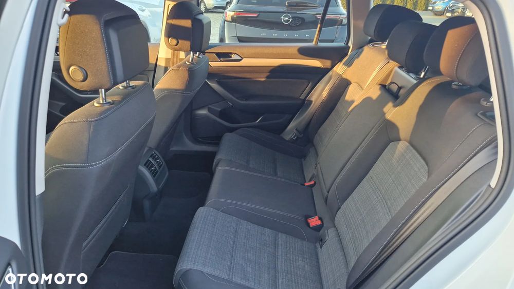 Volkswagen Passat 2.0 TDI SCR Highline DSG - 20