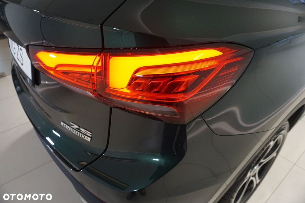 MG ZS Hybrid+ - 19