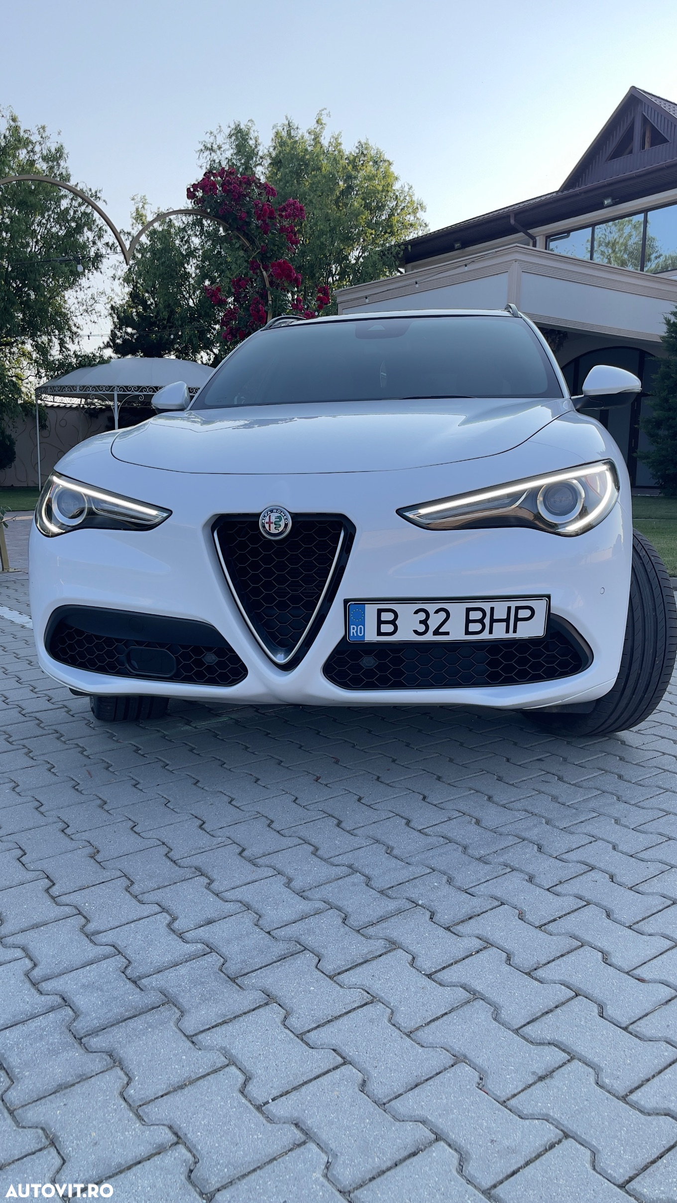 Alfa Romeo Stelvio 2.0 Turbo 16V AT8-Q4 Veloce - 12