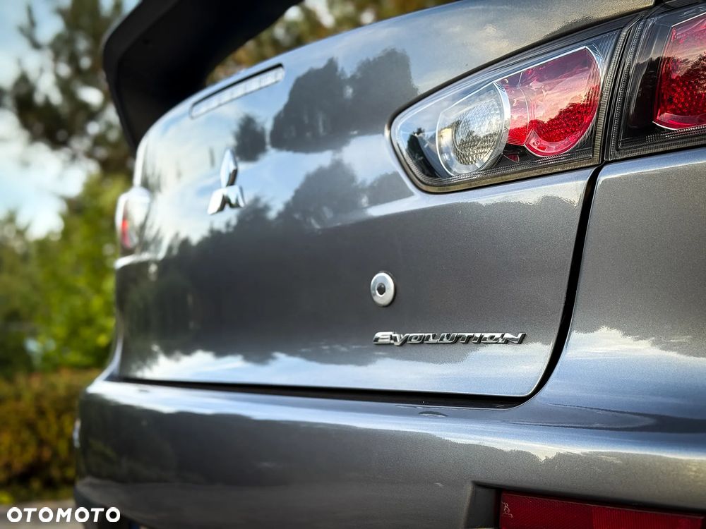 Mitsubishi Lancer Evolution GSR - 25