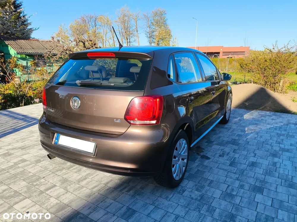 Volkswagen Polo 1.4 16V Comfortline - 2