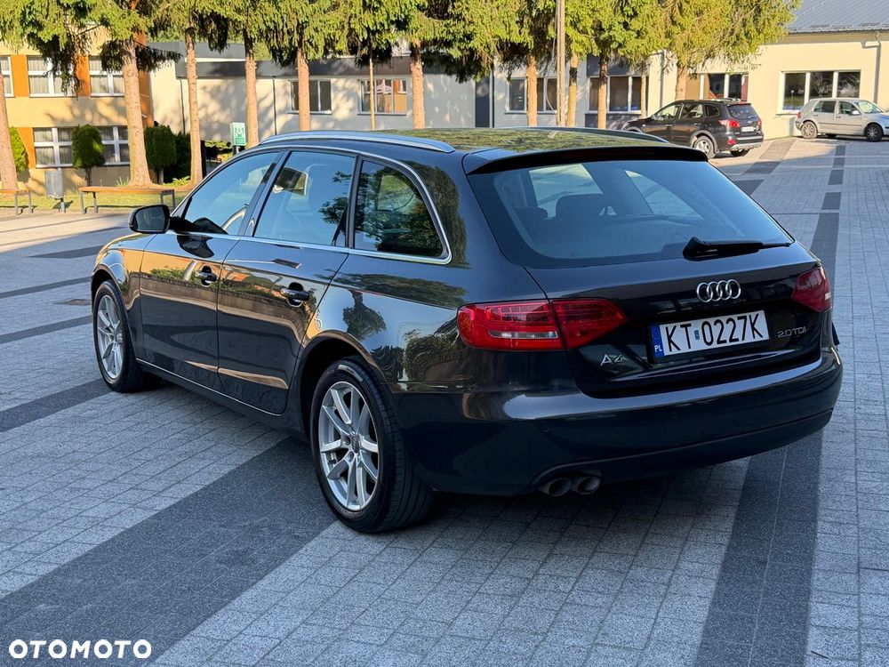 Audi A4 Avant 2.0 TDI DPF Ambition - 8