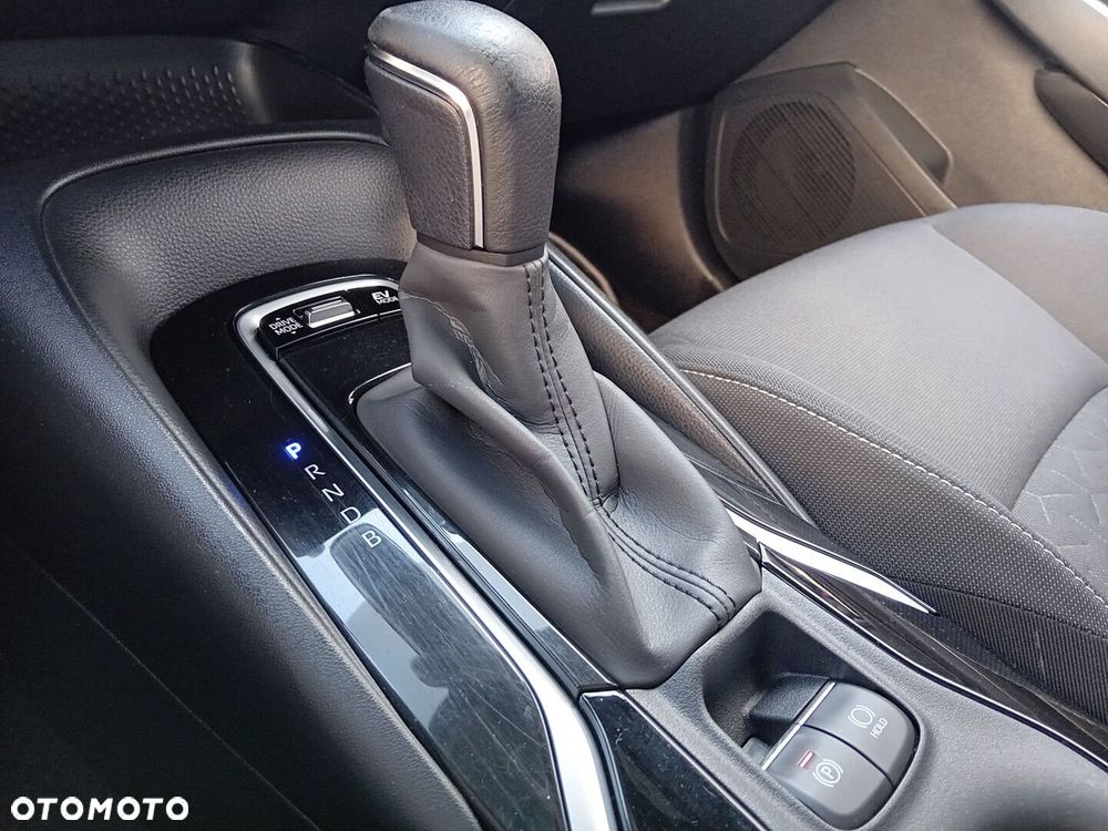 Toyota Corolla 1.8 Hybrid Comfort - 18