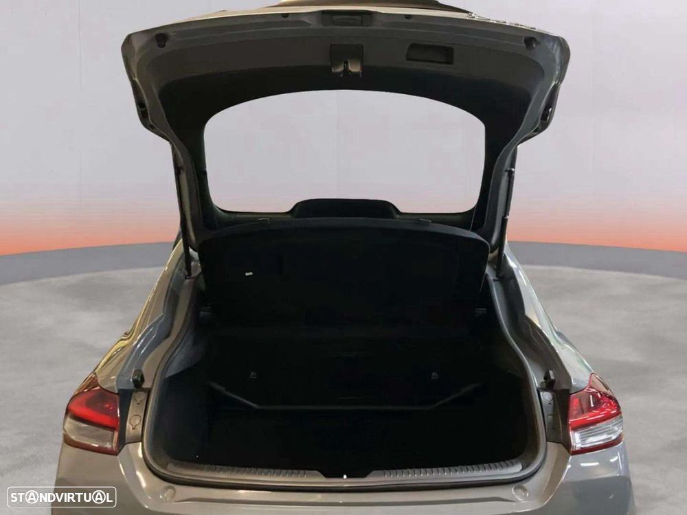 Hyundai i30 Fastback - 18