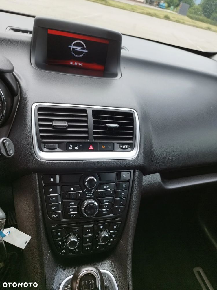 Opel Meriva - 10