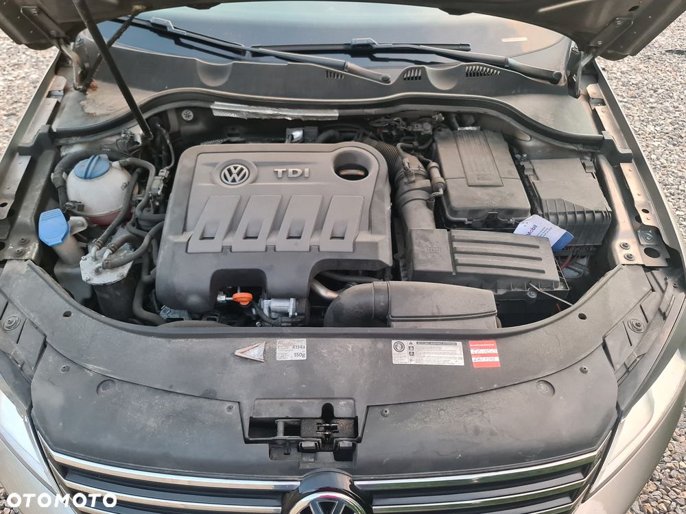 Volkswagen Passat Variant 2.0 TDI DPF Comfortline DSG - 23