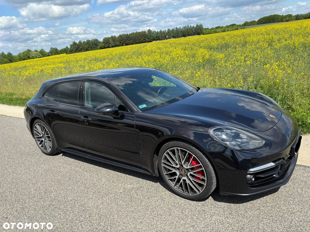 Porsche Panamera GTS - 8