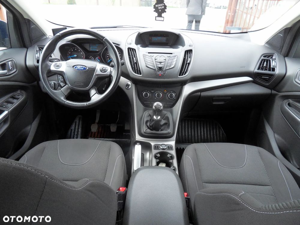 Ford Kuga 1.5 EcoBoost 2x4 Business Edition - 11