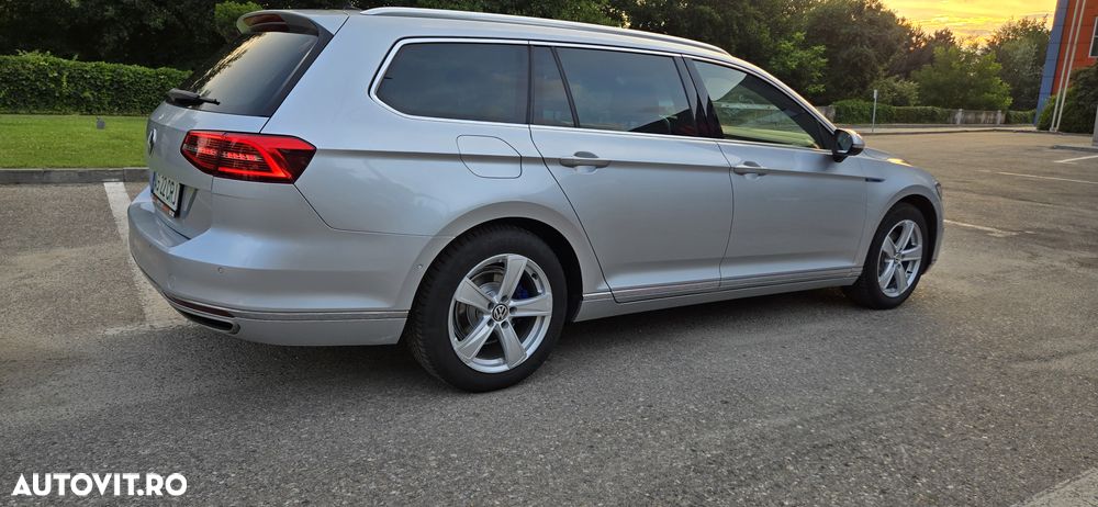 Volkswagen Passat - 18