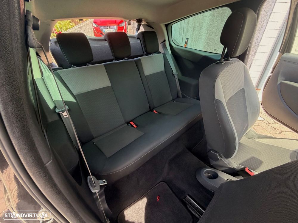 Renault Clio - 33